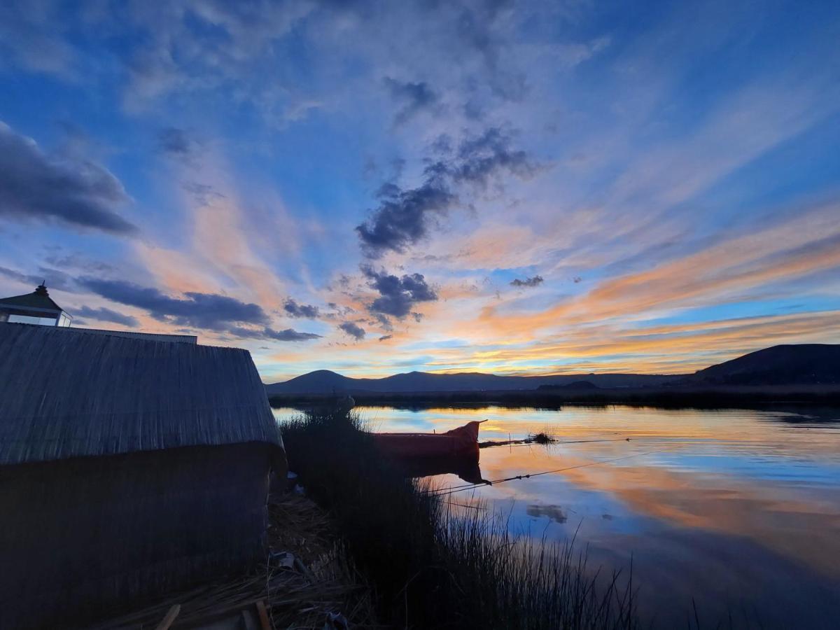 Uros Lodge Peru Puno Buitenkant foto